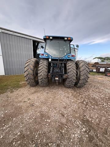 Image of New Holland 8770 equipment image 2