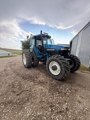 Image of New Holland 8770 equipment image 1
