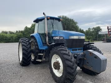Main image New Holland 8870