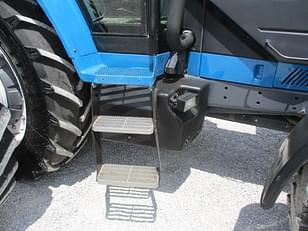 Main image New Holland 8870 13