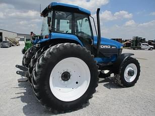 Main image New Holland 8870 6