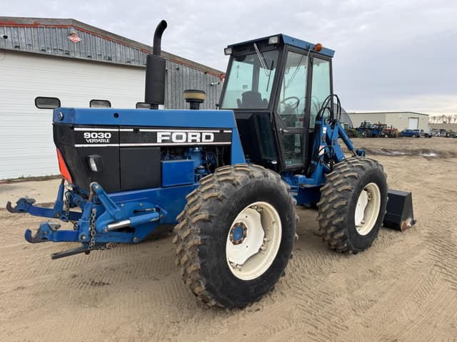 Image of Ford 9030 equipment image 4