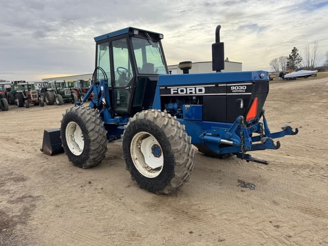 Image of Ford 9030 equipment image 3