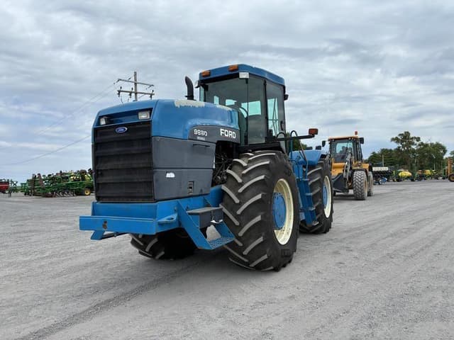 Image of Ford 9880 equipment image 2