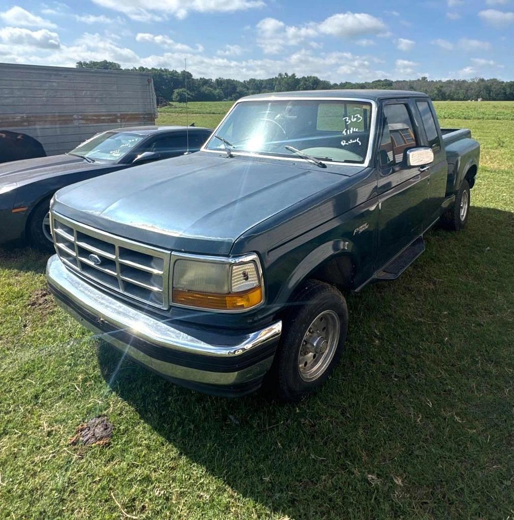 Image of Ford F-150 Primary image