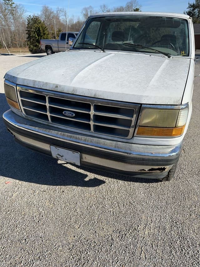 Image of Ford F-150 equipment image 4