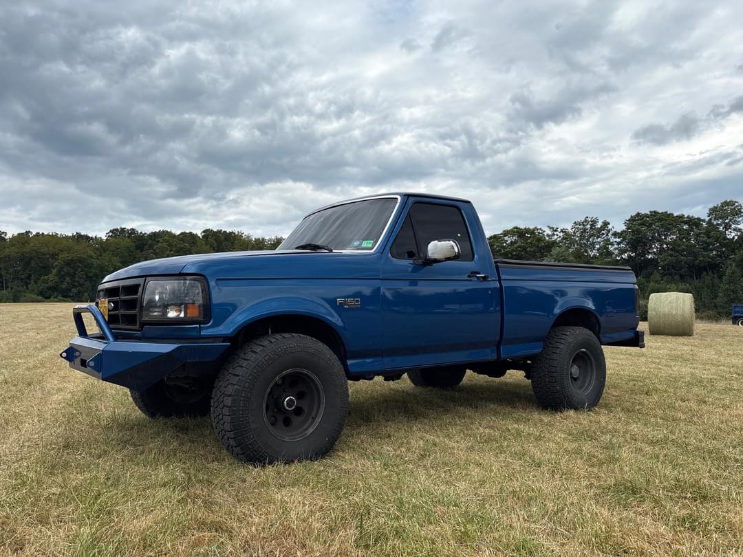 Image of Ford F-150 Primary image