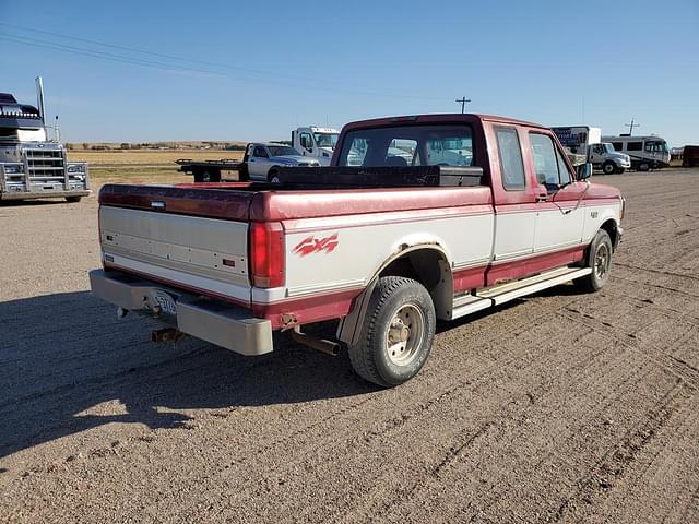 Image of Ford F-150 equipment image 2