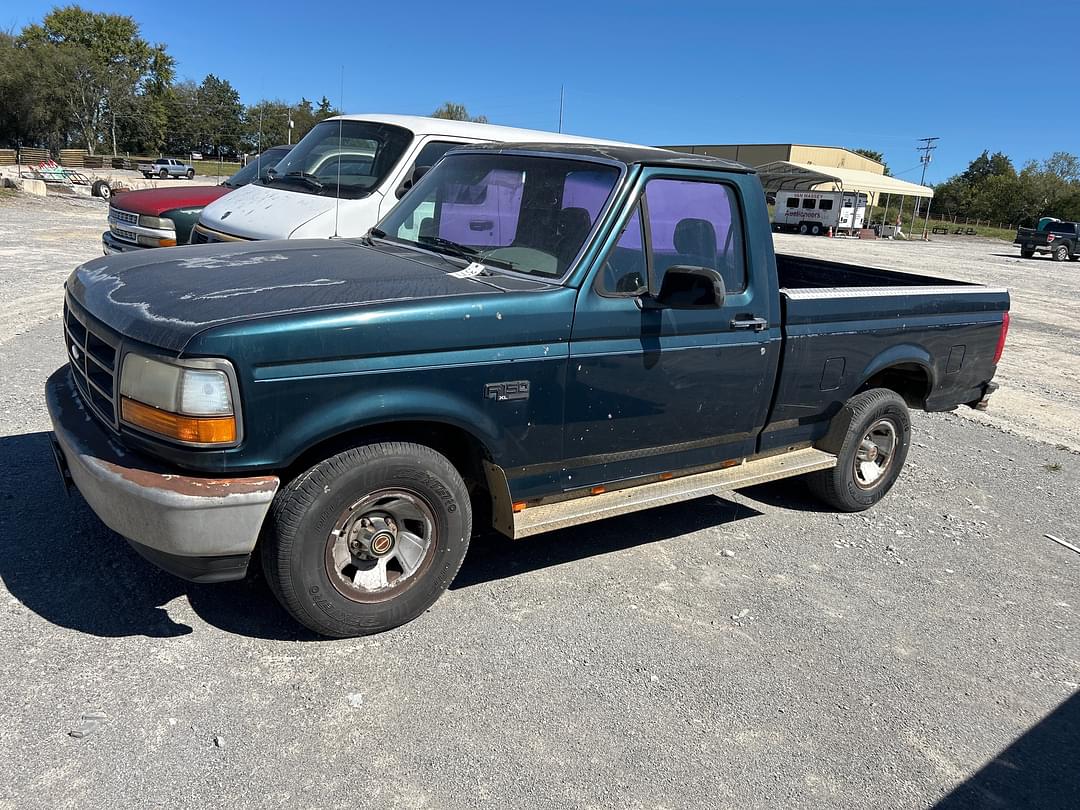 Image of Ford F-150 Primary image