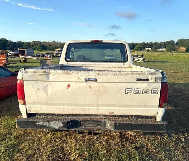 Image of Ford F-150 equipment image 3