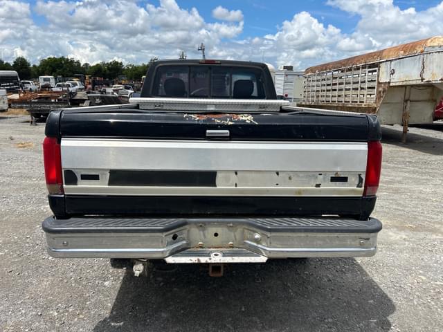 Image of Ford F-250 equipment image 2