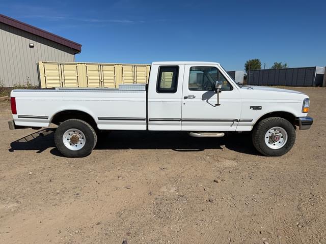 Image of Ford F-250 equipment image 1
