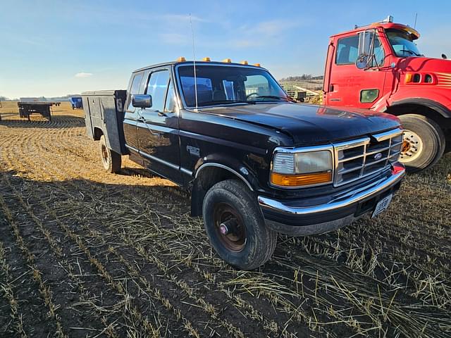 Image of Ford F-250 equipment image 2