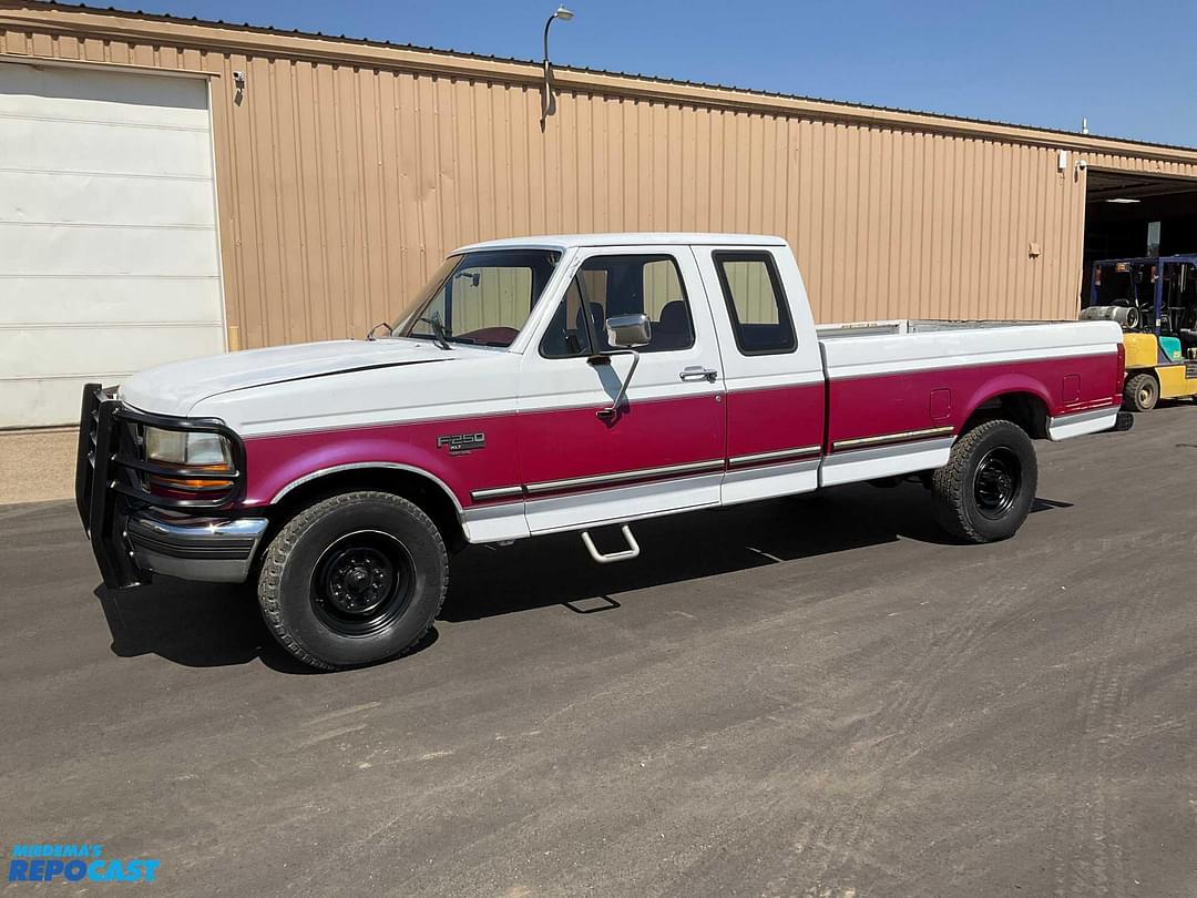 Image of Ford F-250 Primary image