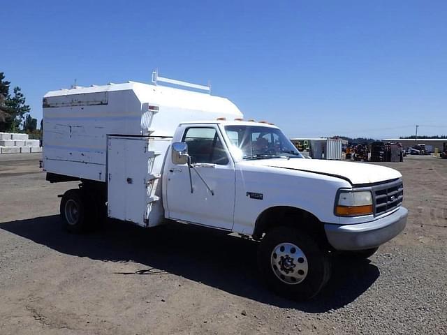 Image of Ford F-350 equipment image 1