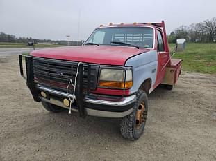 1994 Ford F-350 Equipment Image0