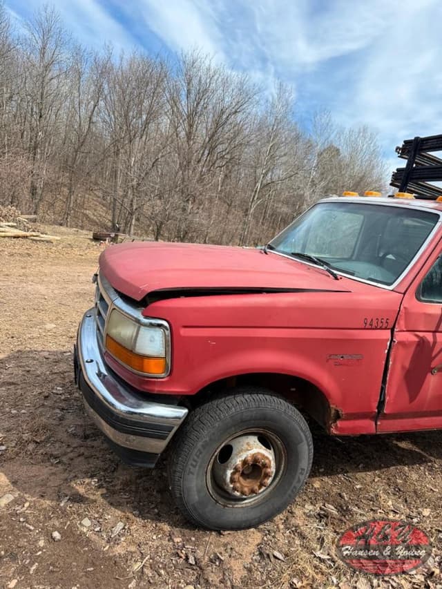 Image of Ford F-450 equipment image 1