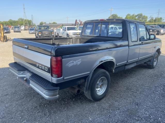 Image of Ford F-150 equipment image 2