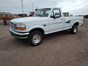 1994 Ford F-150 Equipment Image0