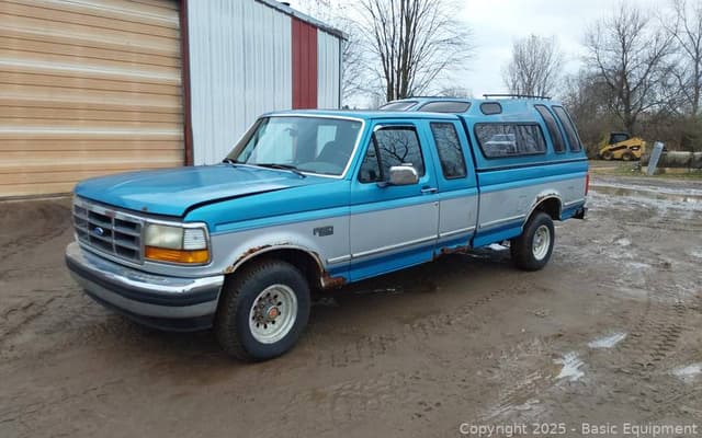 Image of Ford F-150 equipment image 1