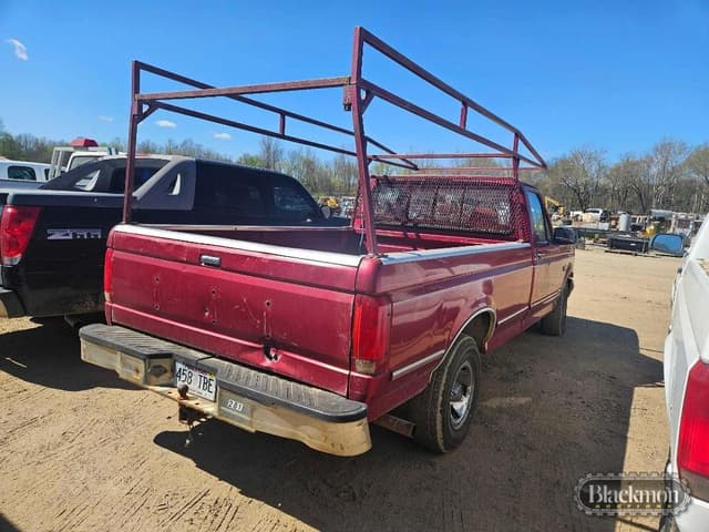 Image of Ford F-150 equipment image 1