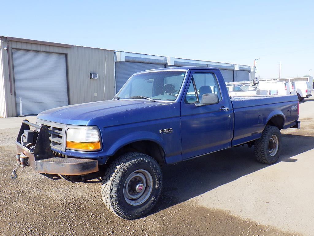 Image of Ford F-250 Primary image