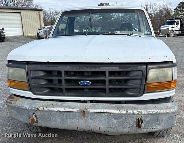 Image of Ford F-250 equipment image 1