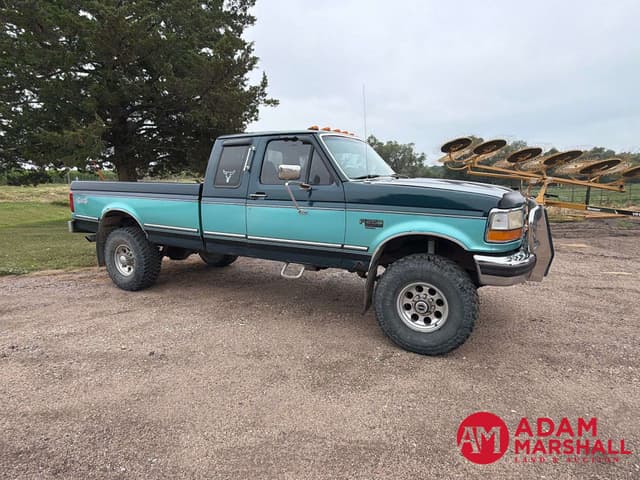 Image of Ford F-250 equipment image 1