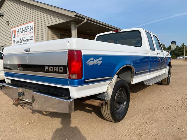 Image of Ford F-250 equipment image 4