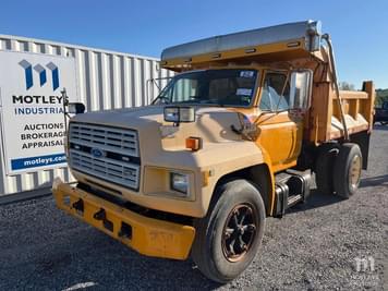 Main image Ford F-700