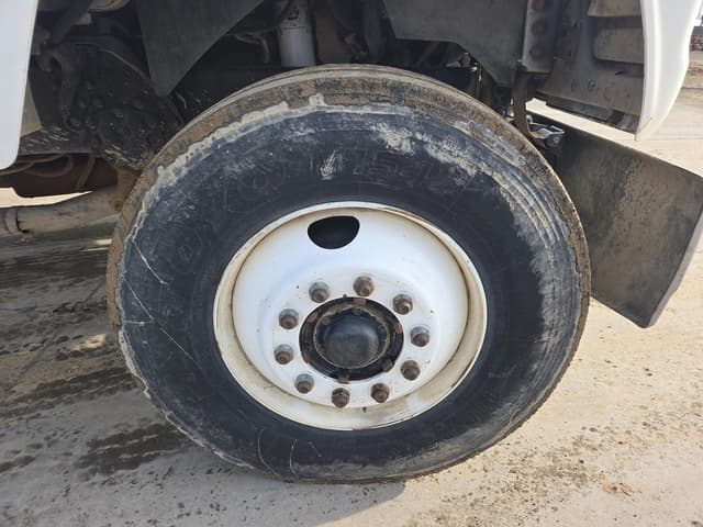 Image of Ford F-8000 equipment image 4