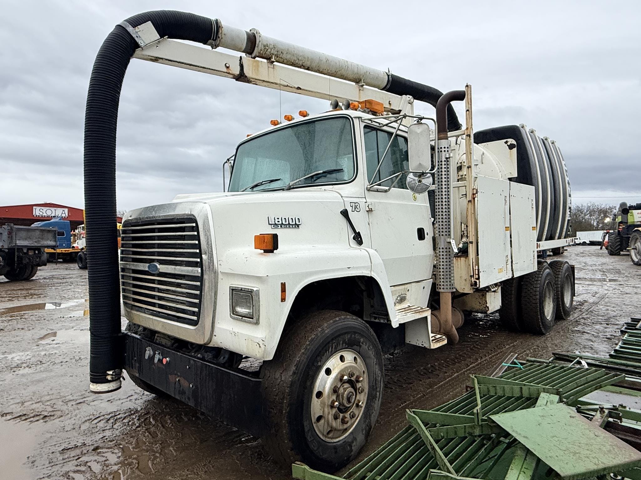1994 Ford L8000 Equipment Image0