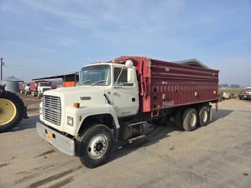 Main image Ford F-8000