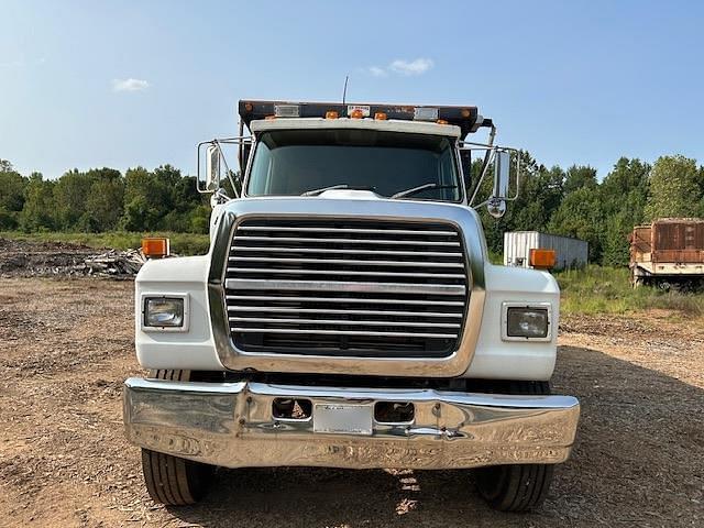 Image of Ford L9000 equipment image 1