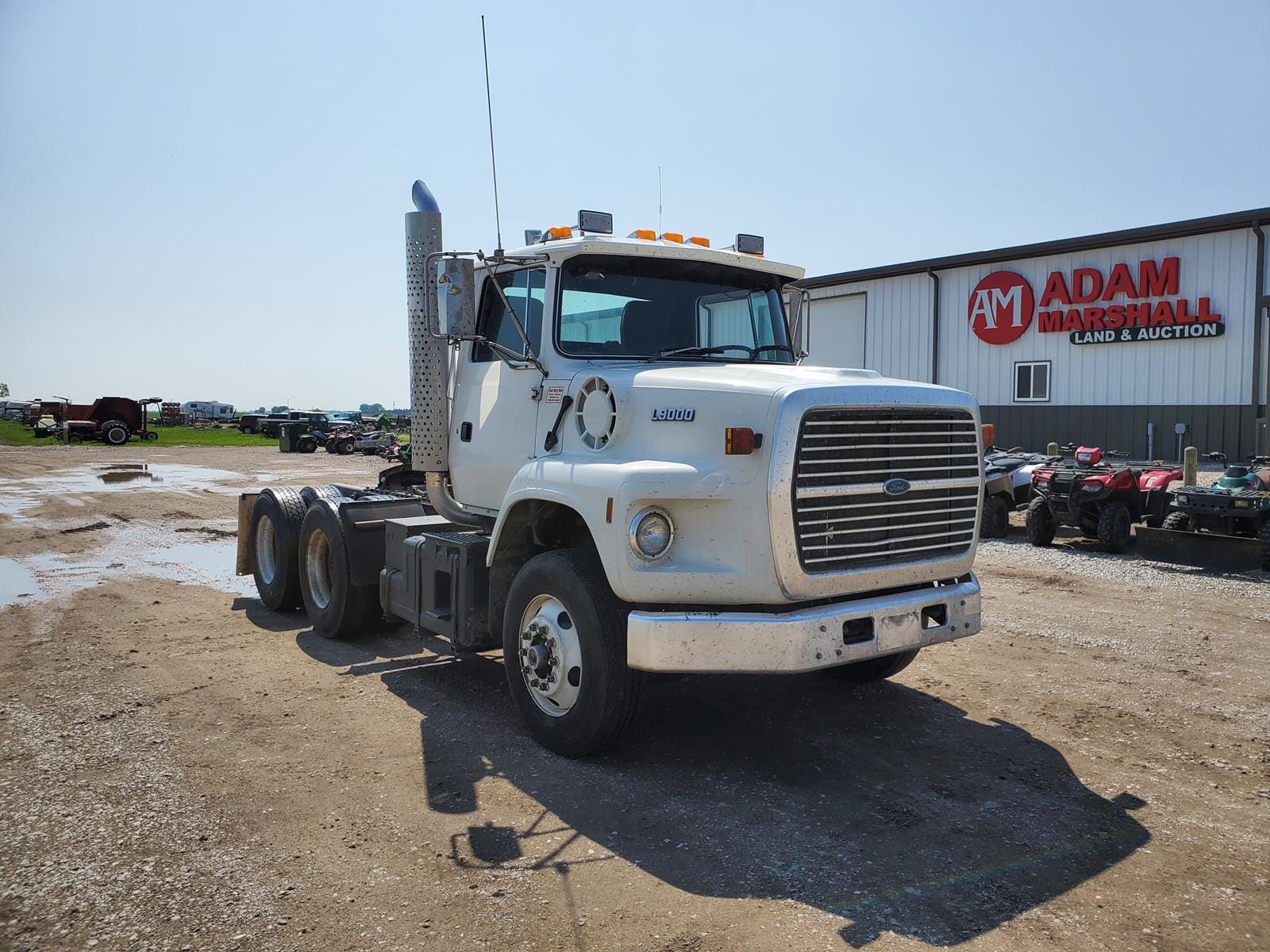 Main image Ford L9000