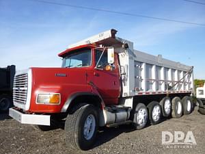 1994 Ford L9000 Image