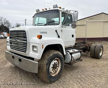 Main image Ford L9000