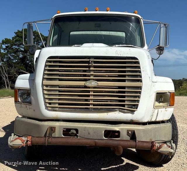 Image of Ford LA9000 equipment image 1