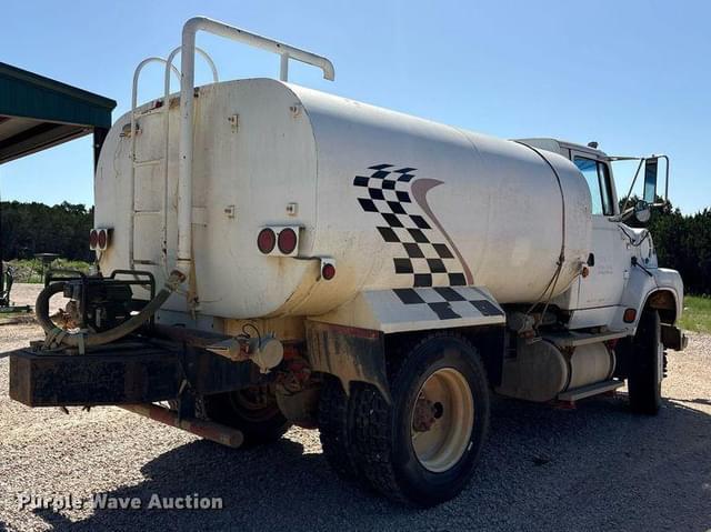 Image of Ford LA9000 equipment image 4