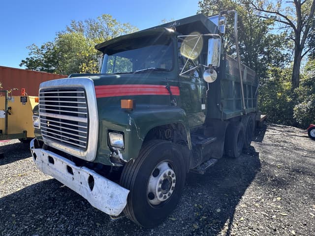 Image of Ford LN9000 equipment image 4