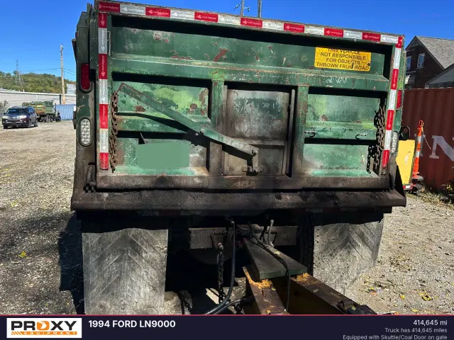 Image of Ford LN9000 equipment image 3