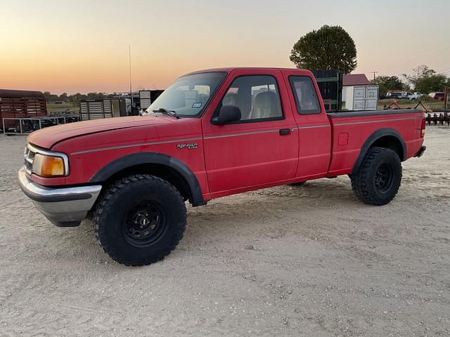 Image of Ford Ranger equipment image 2