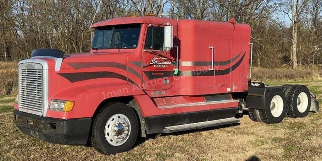 Main image Freightliner M11