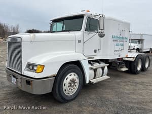 1994 Freightliner FLD Image