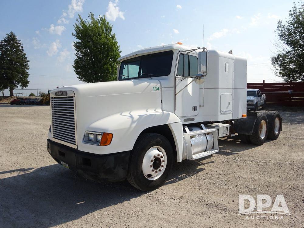 Image of Freightliner FLD120 Primary image