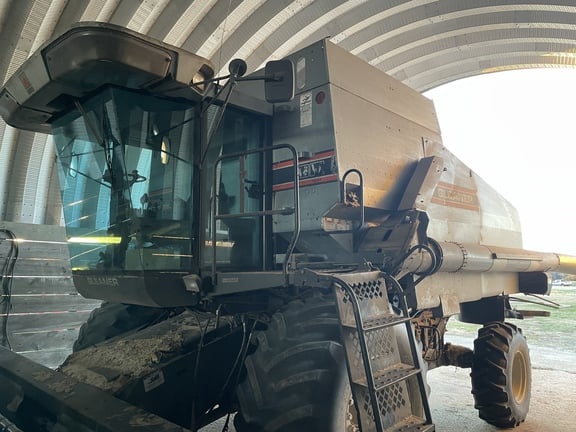 SOLD - 1994 Gleaner R72 Stock No. 74153 Combines with 4,132 Hrs ...