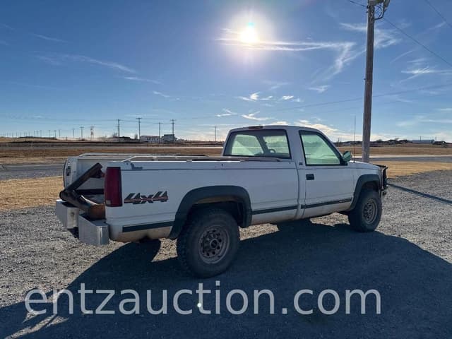 Image of GMC 2500 equipment image 4