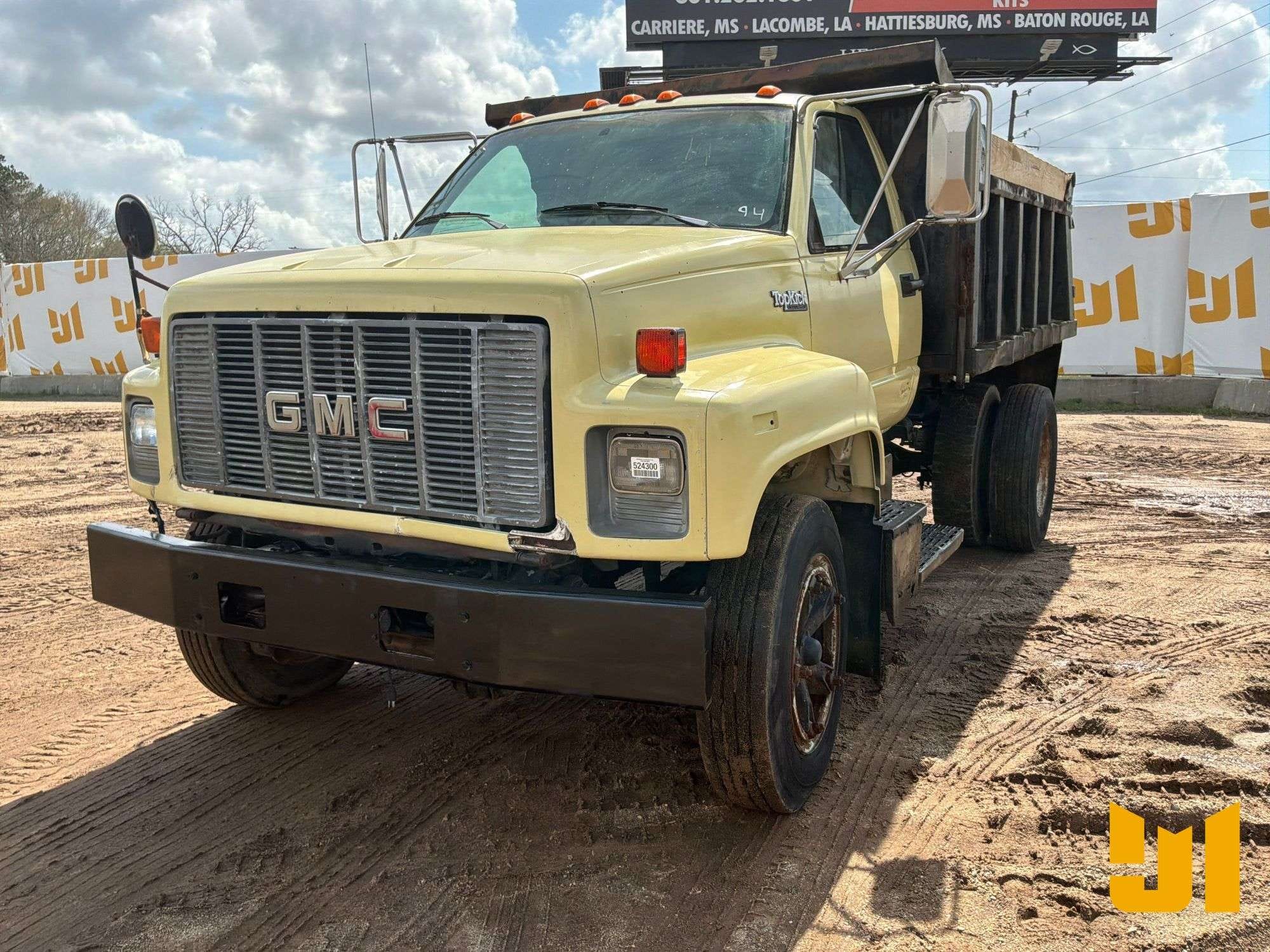 1994 GMC Topkick Equipment Image0