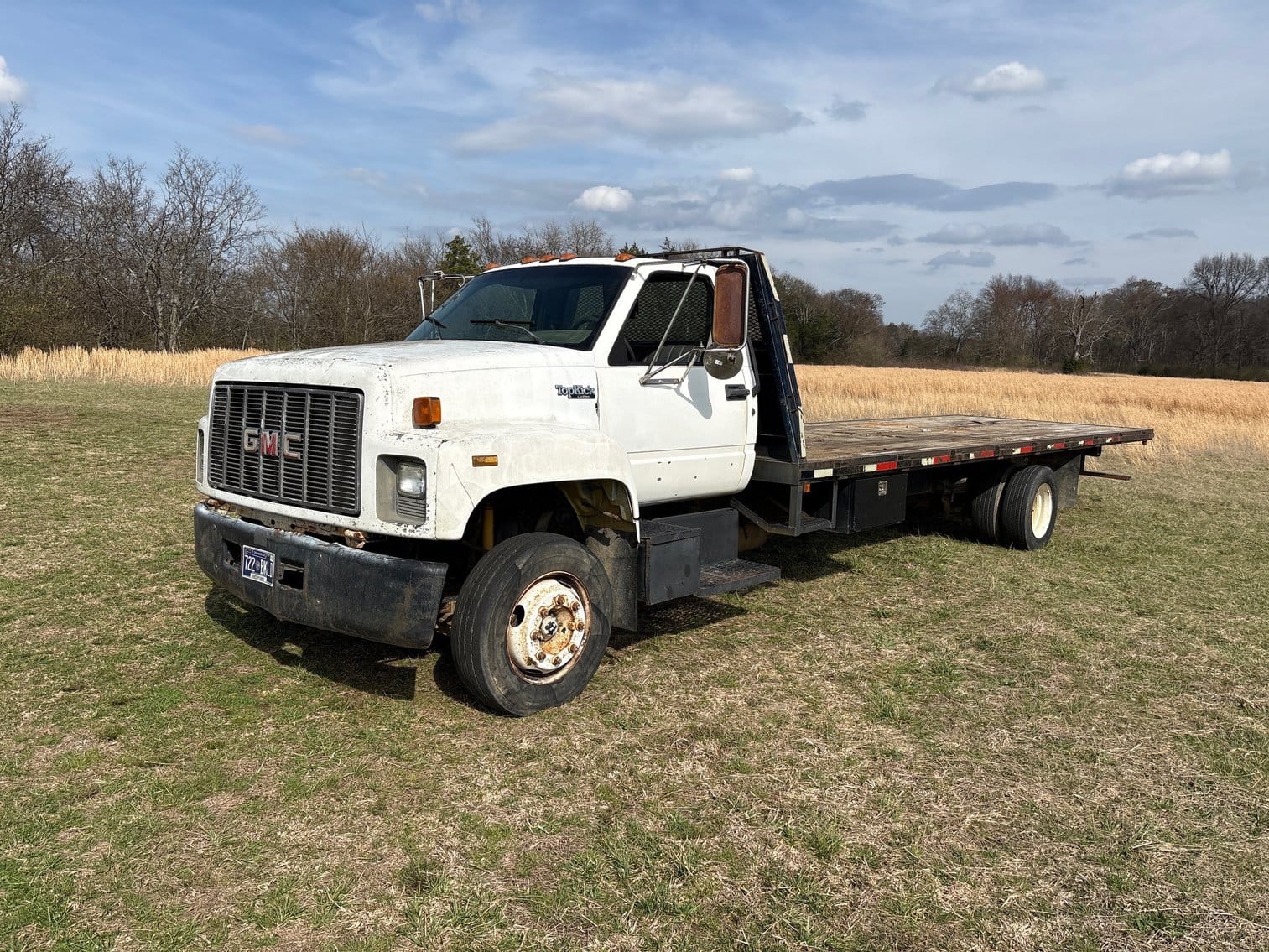 1994 GMC C6000 Equipment Image0