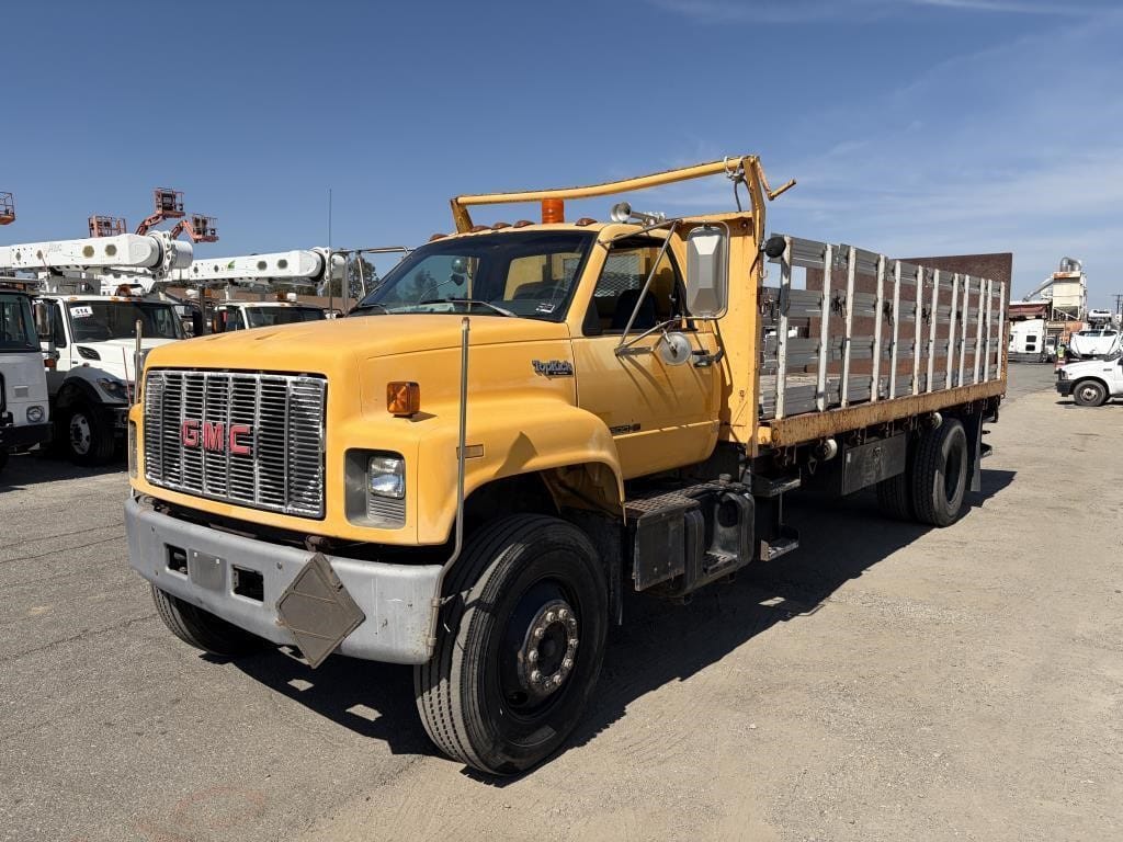 1994 GMC C7 Equipment Image0
